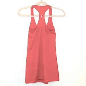 Lululemon Tank size small s(4) Color Orange